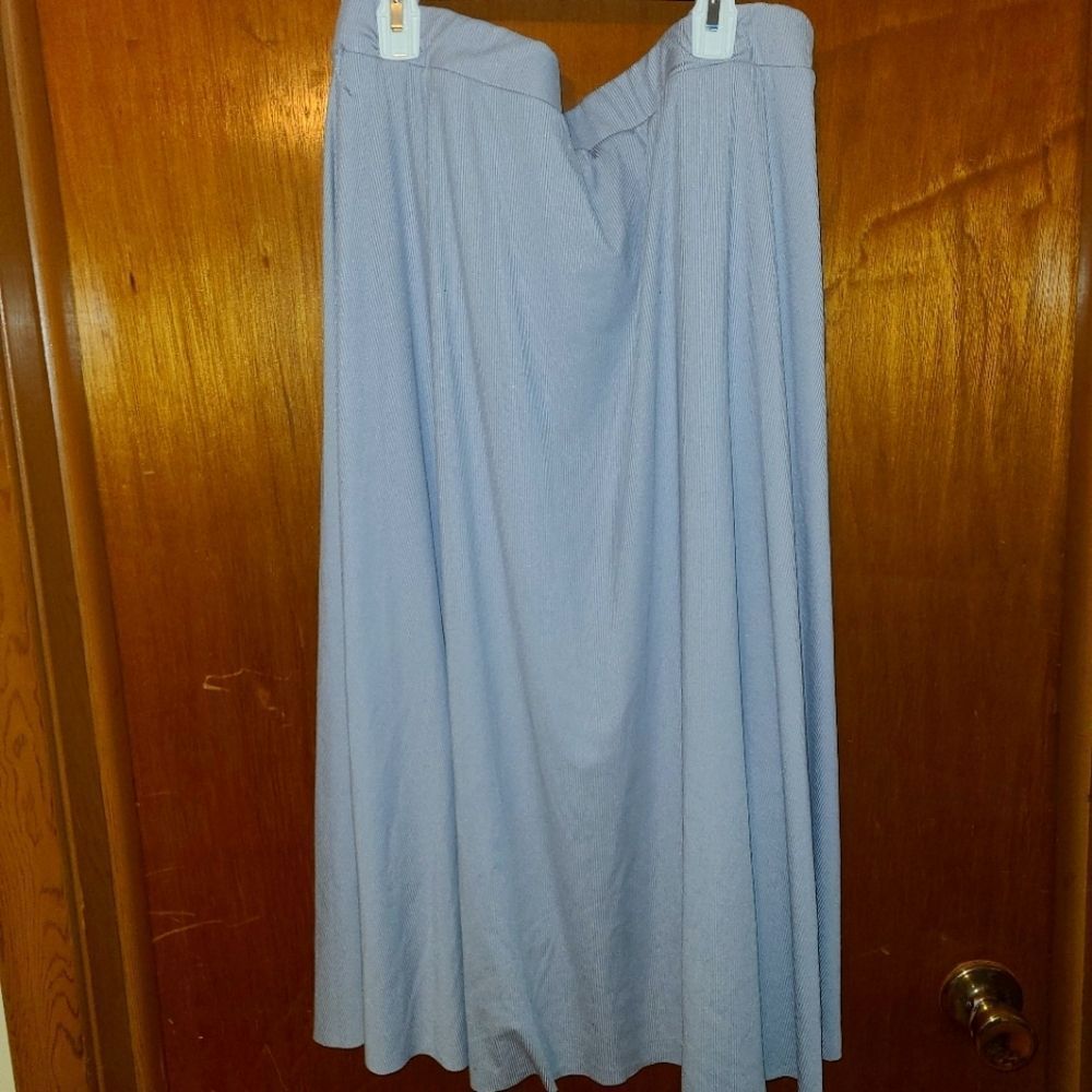 Worthington womens knee length gray skirt with liner - size XXL tall - EUC